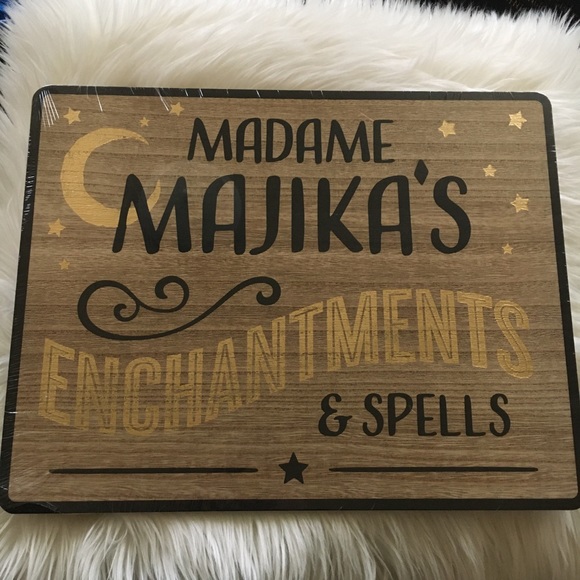 Target enchantments & spells wall art - Picture 1 of 4